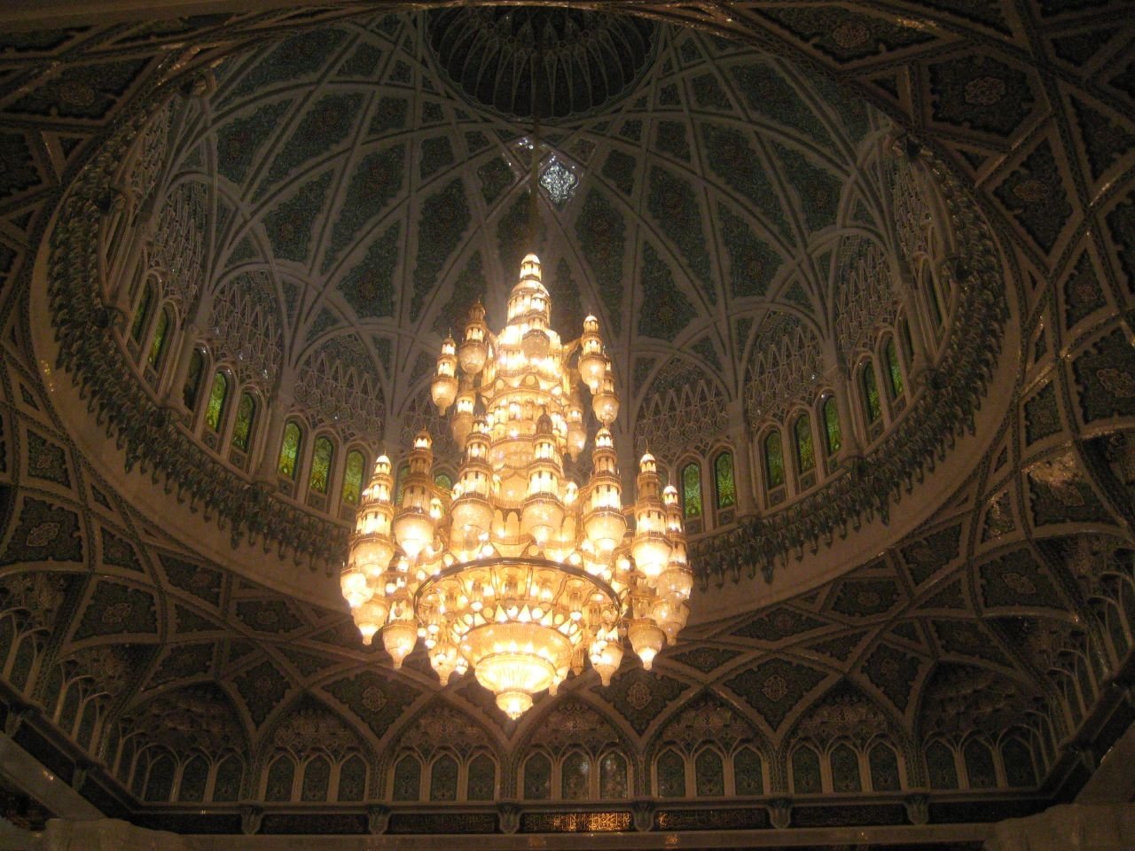 Sultan Qaboos Grand Mosque in Muscat -  Oman (dome)